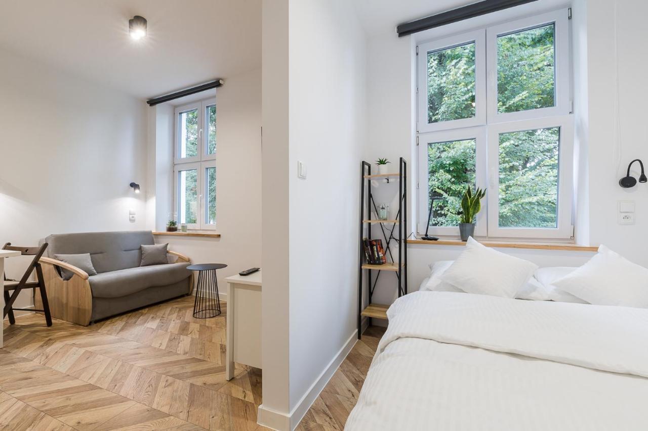 Apartament Na Plantach Leilighet Lesko Eksteriør bilde